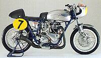 TRIUMPH T120